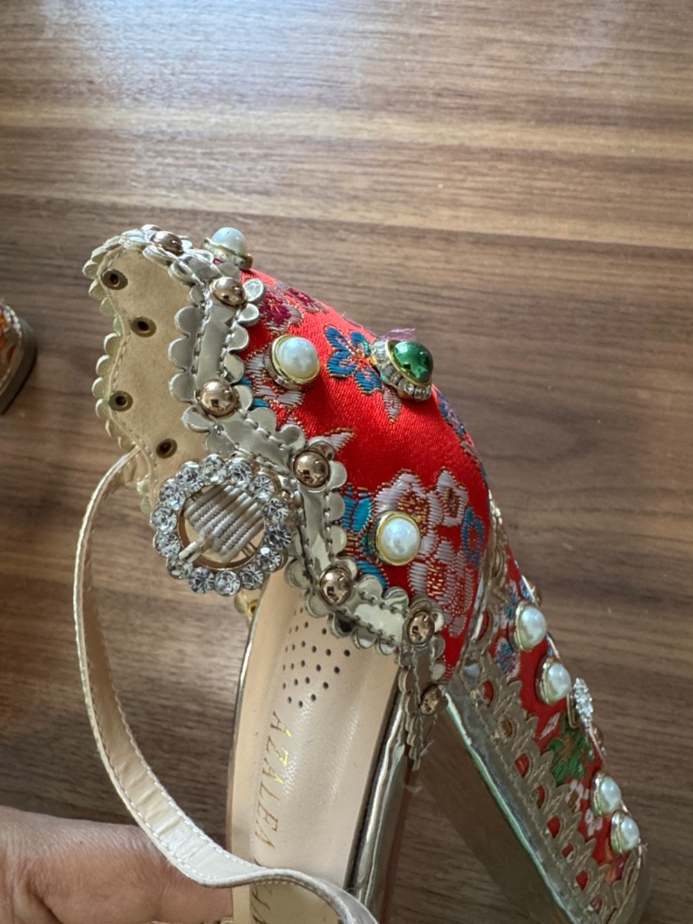 Azalea Wang fancy heels - Picture 9 of 12